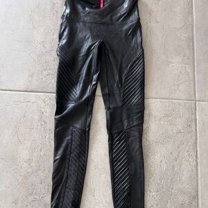 SPANX Black Textured Moto Faux Leather Leggings - medium